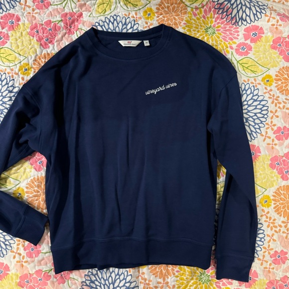Vineyard Vines Tops - Xs vineyard vines navy crewneck